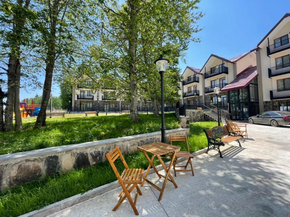 Komorebi Bakuriani Resort Ngoại thất bức ảnh